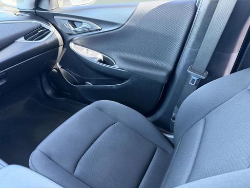 Used 2021 Chevrolet Malibu LS image 20
