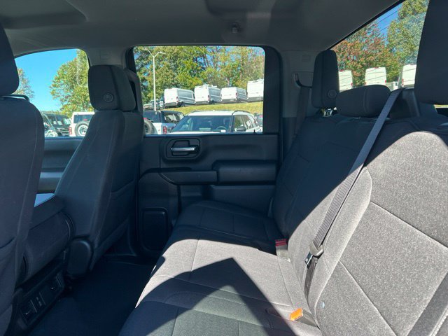 Used 2025 Chevrolet Silverado 2500 Custom w/ Custom Value Package AWD/4WD image 24