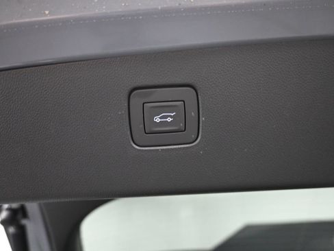 New 2026 Buick Envista Sport Touring w/ Convenience I Package FWD image 12