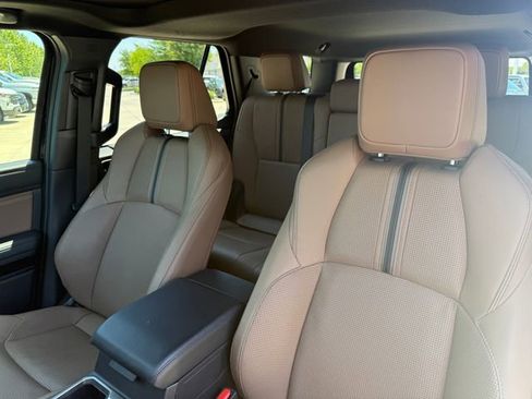 Used 2026 Toyota 4Runner Limited AWD/4WD image 12