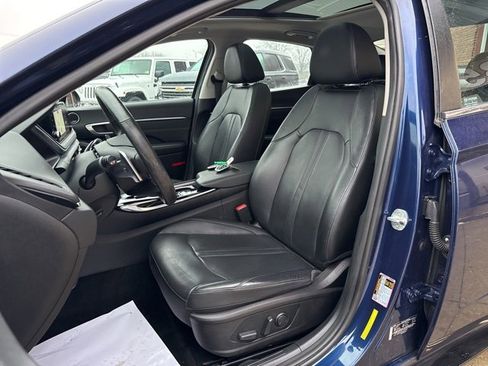 Used 2022 Hyundai Sonata Limited image 2