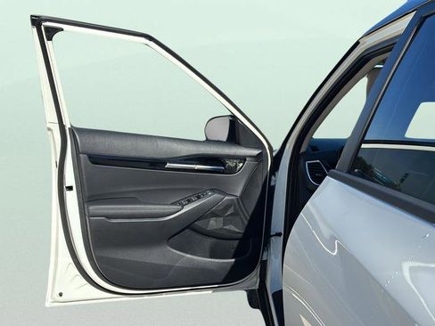 New 2026 Kia Seltos S FWD image 10