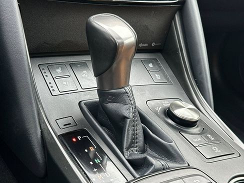 Used 2021 Lexus IS 300 w/ Comfort Package image 18