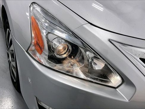 Used 2015 Nissan Altima 2.5 S image 35