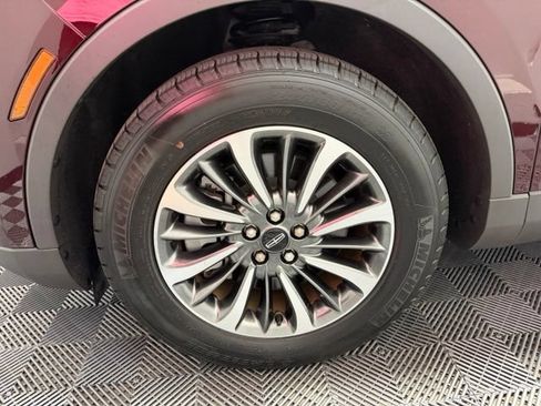 Used 2023 Lincoln Nautilus FWD w/ Premium Package image 42