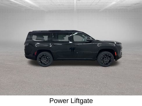 New 2026 Jeep Grand Wagoneer Summit image 12