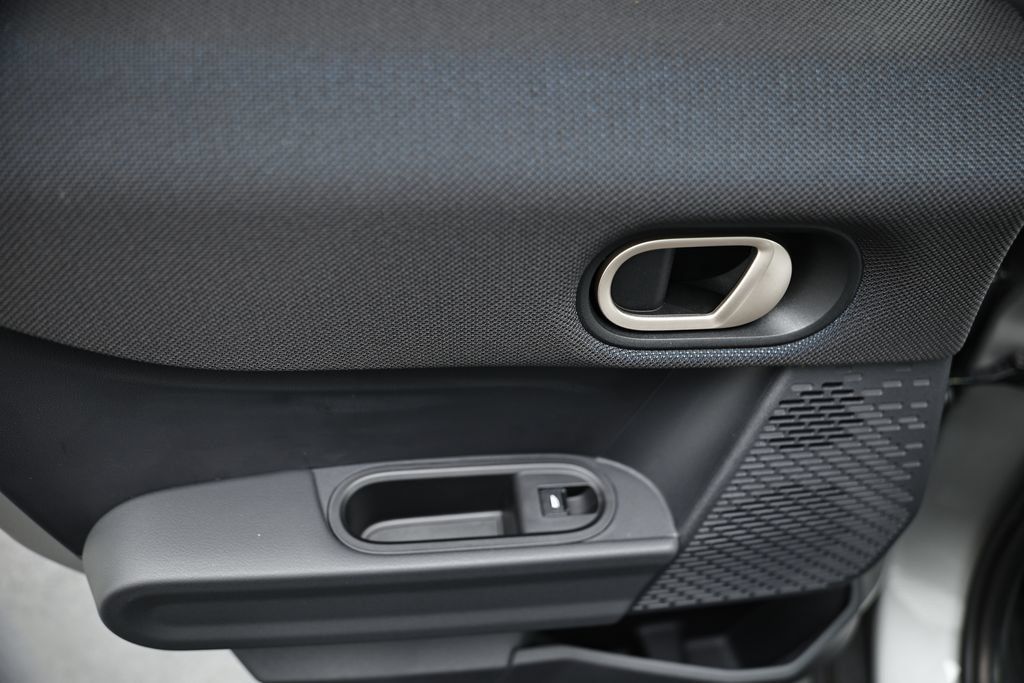 New 2026 MINI Cooper 4-Door Hardtop FWD image 22