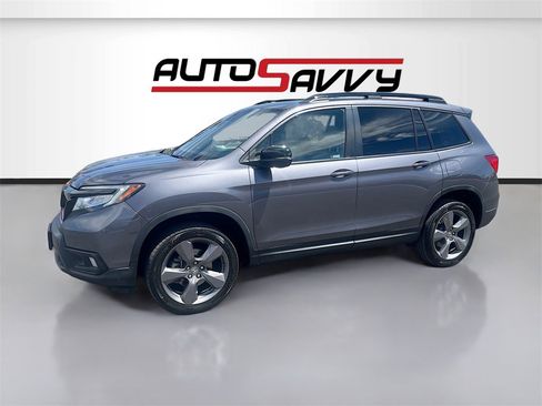 Used 2021 Honda Passport Touring image 3