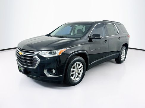 Used 2019 Chevrolet Traverse LT FWD image 3