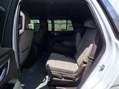 Used 2022 Chevrolet Tahoe LT w/ LT Signature Plus Package RWD image 14
