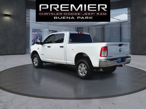Used 2023 RAM 2500 Big Horn w/ Cold Weather Group AWD/4WD image 6