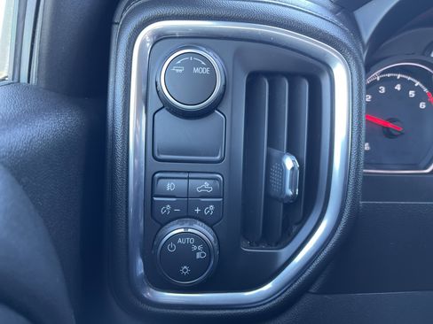 Used 2020 Chevrolet Silverado 1500 RST w/ Texas Edition image 21