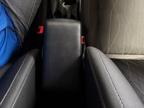 Used 2022 Ford EcoSport SE w/ SE Convenience Package image 36