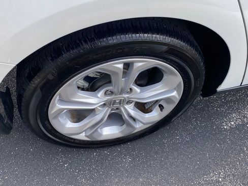 Used 2023 Honda Accord LX image 11