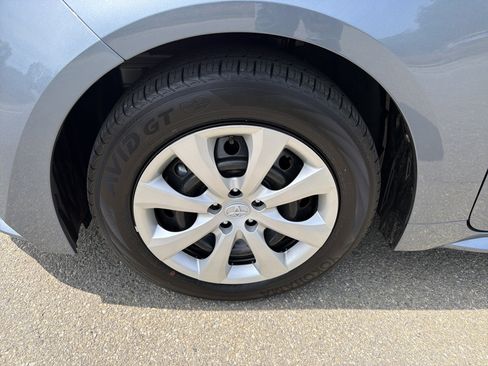 Used 2026 Toyota Corolla LE image 11