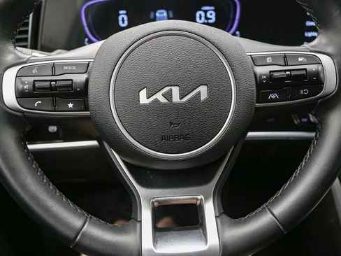 Used 2024 Kia Sportage EX AWD/4WD image 40