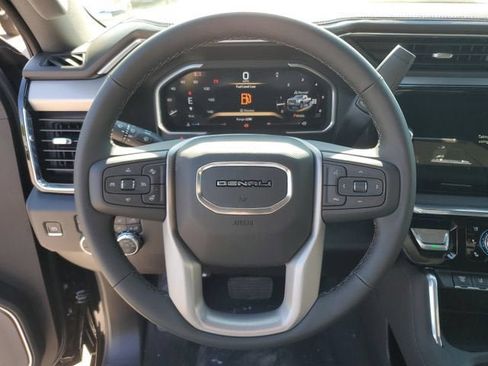 New 2026 GMC Sierra 2500 Denali w/ Denali Reserve Package AWD/4WD image 22