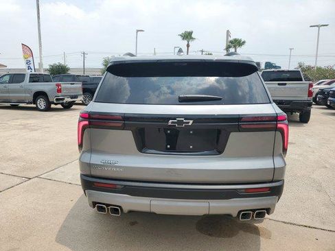 New 2026 Chevrolet Traverse LT FWD image 6