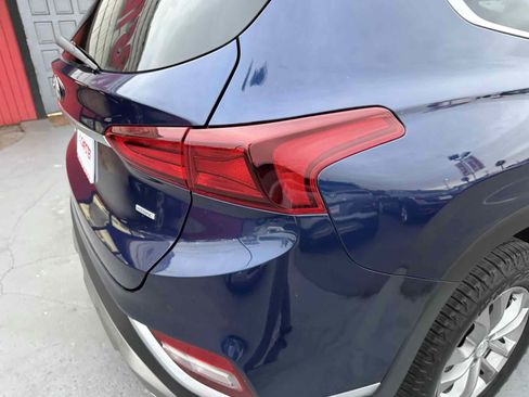 Used 2020 Hyundai Santa Fe SE image 31