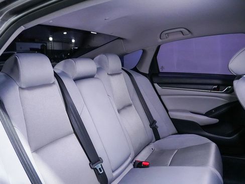 Used 2018 Honda Accord LX image 23