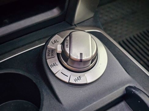 Used 2023 Toyota 4Runner Limited image 29