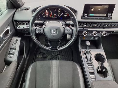 Used 2022 Honda Civic Sport image 4