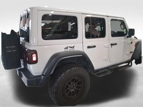 Used 2023 Jeep Wrangler Unlimited Rubicon w/ Xtreme 35 Tire Package AWD/4WD image 3