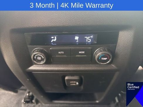 Used 2023 Chevrolet Traverse LT AWD/4WD image 22