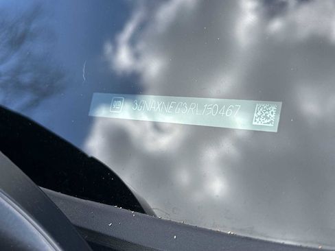 Certified 2024 Chevrolet Equinox Premier FWD image 43