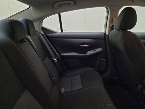 Used 2020 Nissan Sentra SV image 19