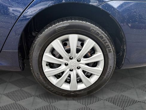 Used 2012 Toyota Corolla LE image 33