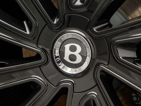 New 2026 Bentley Flying Spur Plug-In Hybrid AWD/4WD image 46