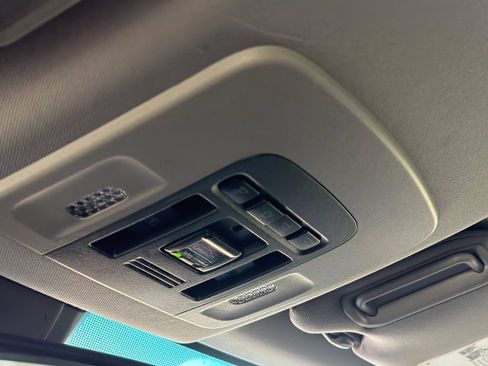 Used 2018 Toyota Camry XSE w/ Driver Assist Package image 22