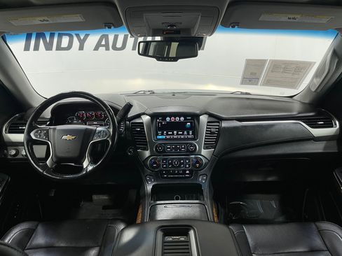 Used 2018 Chevrolet Suburban Premier image 17