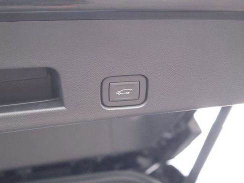 New 2026 GMC Acadia AT4 w/ Luxury Package image 10