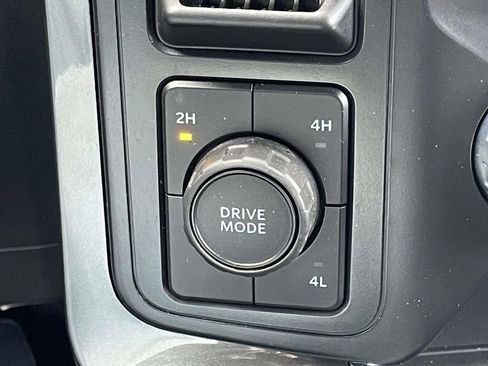 Used 2022 Ford F150 XLT w/ Equipment Group 302A High image 19