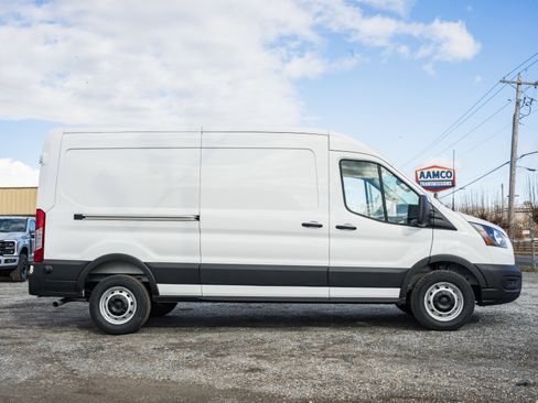 New 2026 Ford Transit 250 148 Medium Roof image 2