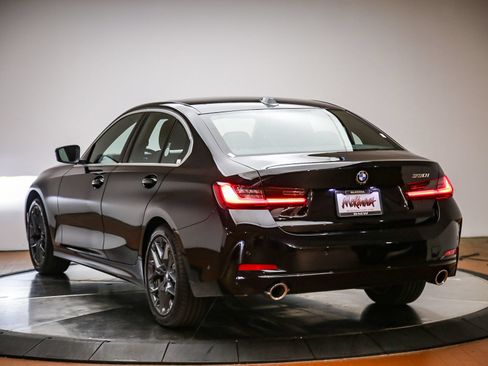 Used 2026 BMW 330i Sedan w/ Premium Package RWD image 2