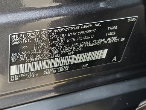Used 2025 Toyota RAV4 LE FWD image 30