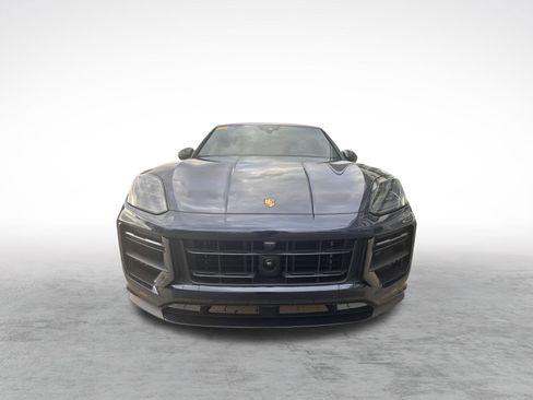 Used 2024 Porsche Cayenne Turbo GT image 6