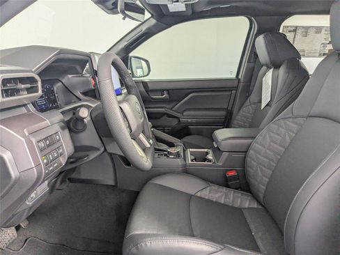 New 2025 Toyota Tacoma TRD Off-Road image 10