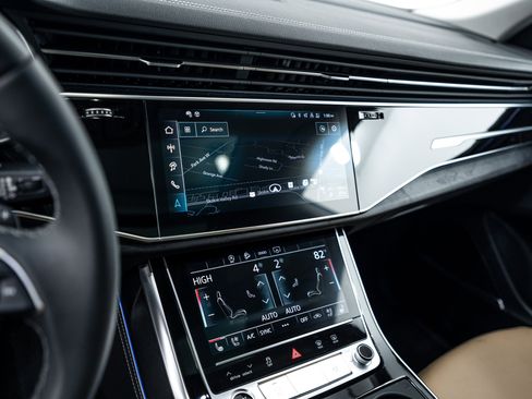 Certified 2025 Audi Q8 Premium Plus w/ Premium Plus Package image 13