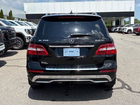 Used 2014 Mercedes-Benz ML 350 BlueTEC 4MATIC image 5