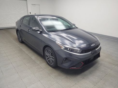 Used 2023 Kia Forte GT-Line w/ GT-Line Technology Package image 11