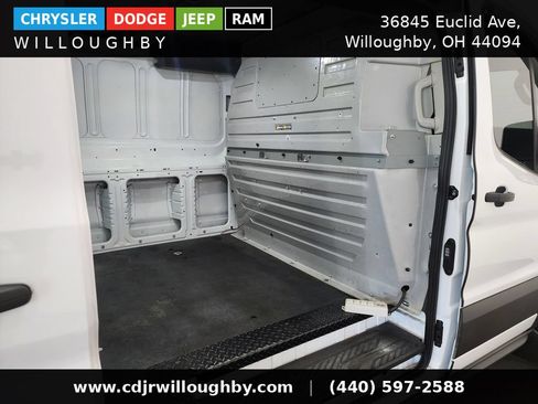 Used 2021 Ford Transit 250 Low Roof AWD image 29