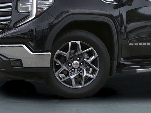 Used 2022 GMC Sierra 1500 SLT RWD image 8