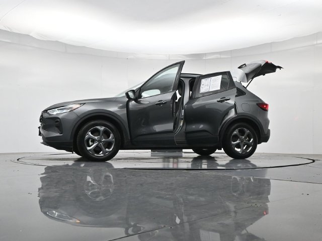 Certified 2025 Ford Escape ST-Line FWD image 56
