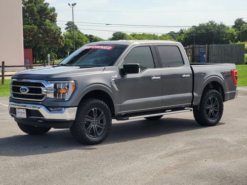 Used 2021 Ford F150 XLT w/ Equipment Group 302A High AWD/4WD image 4