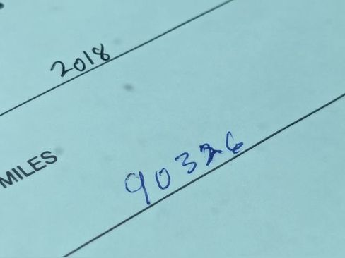 Used 2018 Ford EcoSport SE w/ SE Convenience Package image 11