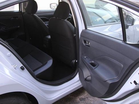 New 2025 Nissan Versa SV w/ Trunk Package image 27